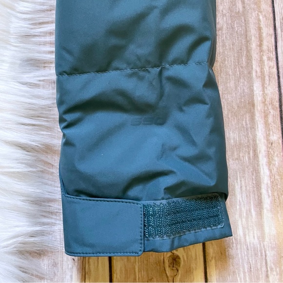 The North Face Women’s Corefire Down Jacket - Picture 5 of 12